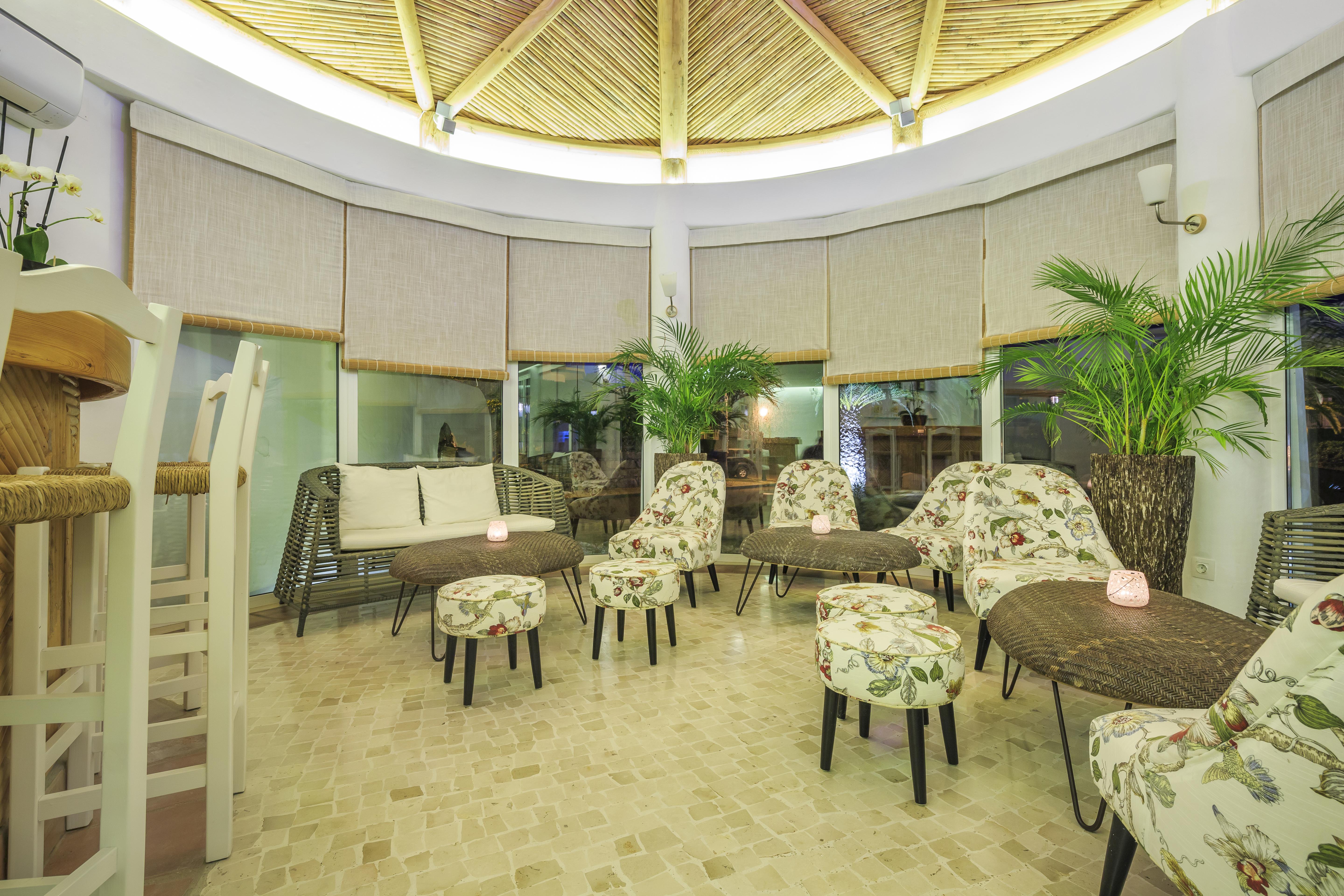 Kompleks wypoczynkowy Encosta Do Club 4*